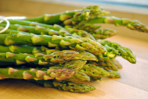Fresh Green Asparagus
